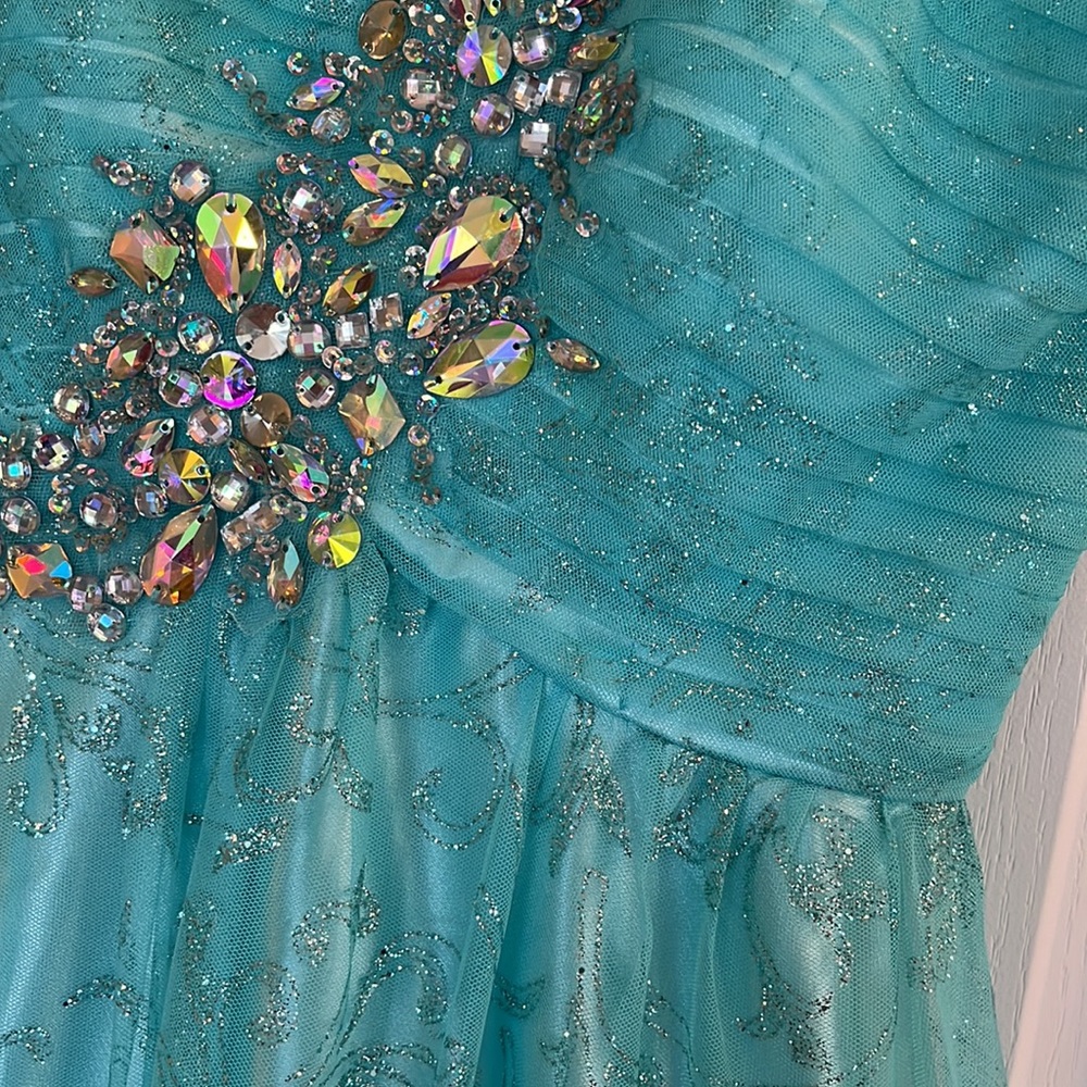 Size 6 glittery aquamarine prom dress
